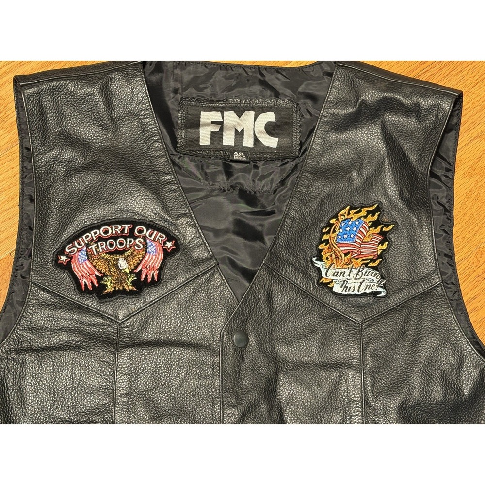 FMC Leather Biker Vest Size 46 Support Our Troops POW MIA Patches - Picture 2 of 5